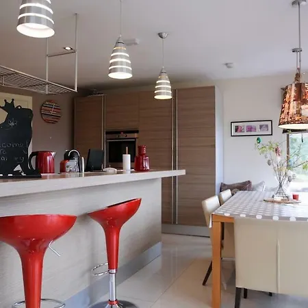 Holiday home Modern 4 Bedroom House With A Game Baunclune